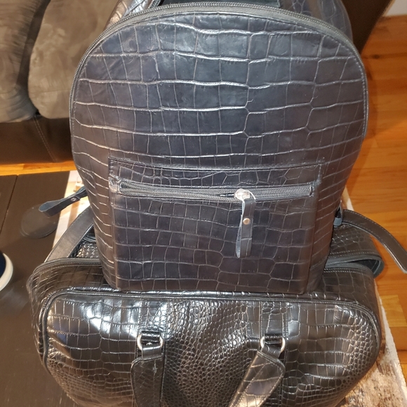 Authentic hand made croc duffel and backpack - Picture 7 of 7